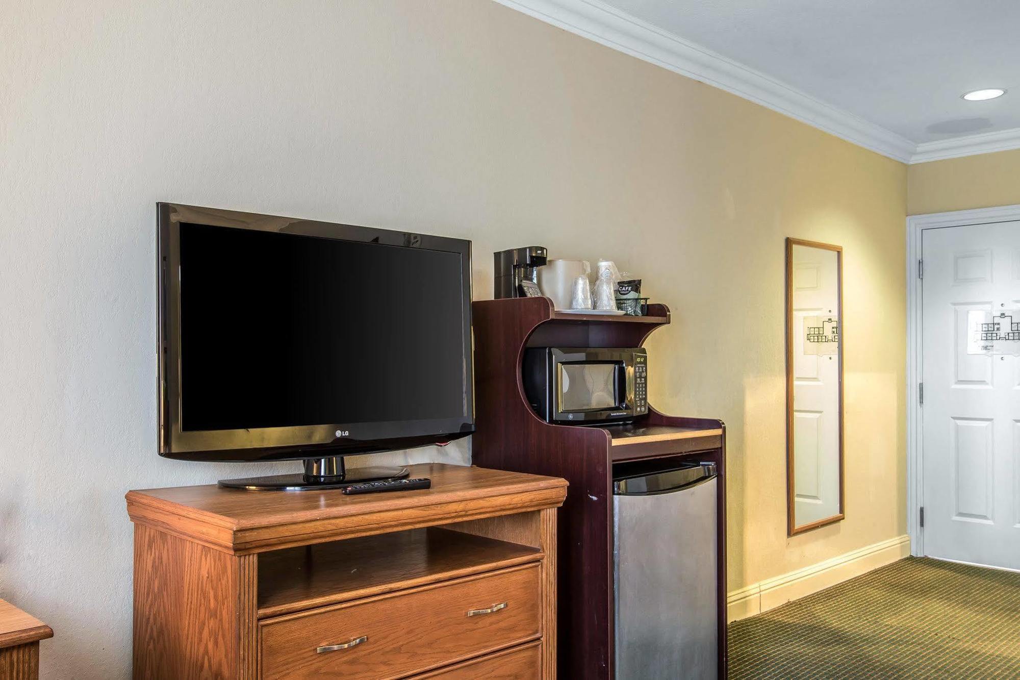 Comfort Inn At Northwest Expressway Оклахома-Сіті Екстер'єр фото